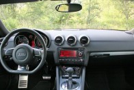 Vezettük: Audi TT Coupé 2