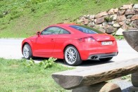 Vezettük: Audi TT Coupé 43