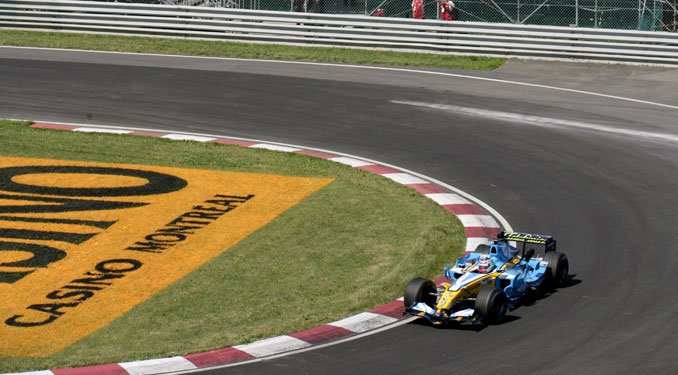 F1: Alonso tönkreverte a mezőnyt 22