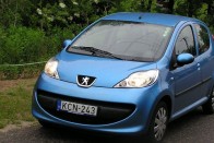 Teszt: Peugeot 107 32