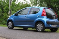 Teszt: Peugeot 107 33