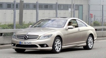 Mercedes CL leplezetlenül