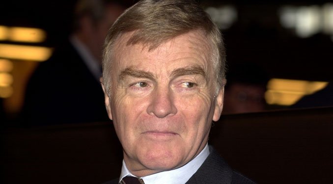 3432_32878_1000x700.jpg | Vezess | Vezess Mosley szerint a csapatok magukat okolhatják a változatlan szabály miatt