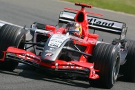 F1: Alonsoé a pole Silverstone-ban 27