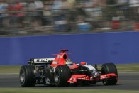 F1: Alonsoé a pole Silverstone-ban 29