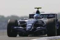 F1: Alonsoé a pole Silverstone-ban 38