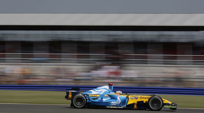 F1: Alonsoé a pole Silverstone-ban 19