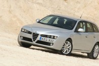 Teszt: Alfa 159 Sportwagon 86