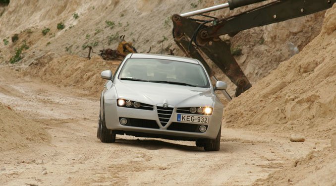 Teszt: Alfa 159 Sportwagon 47