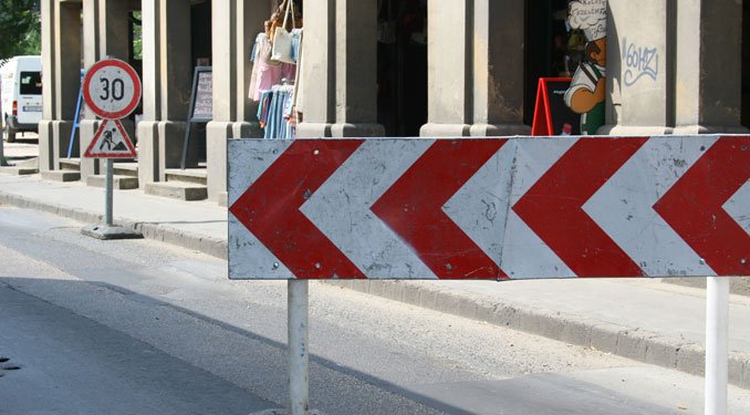 Irányonként 1-1 sáv maradt