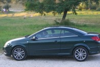 Teszt: Opel Astra TwinTop 1.9 CDTI 37