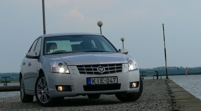 Teszt: Cadillac BLS 2.0 Turbo 14