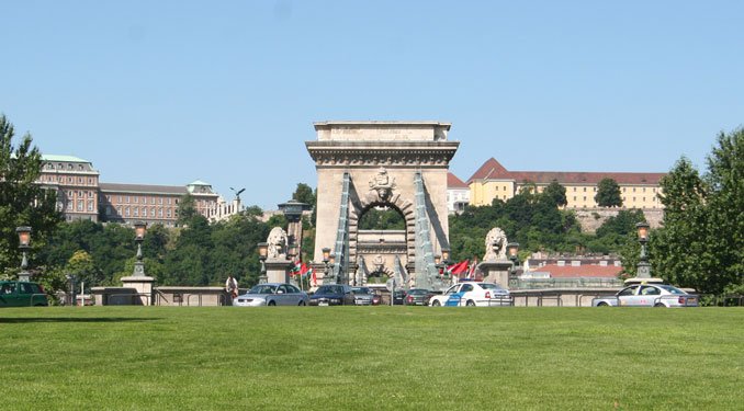 Tartós itthoni használathoz magyar rendszám kellene