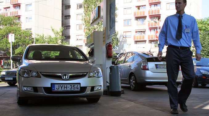 Teszt: Toyota Prius – Honda Civic Hybrid 14