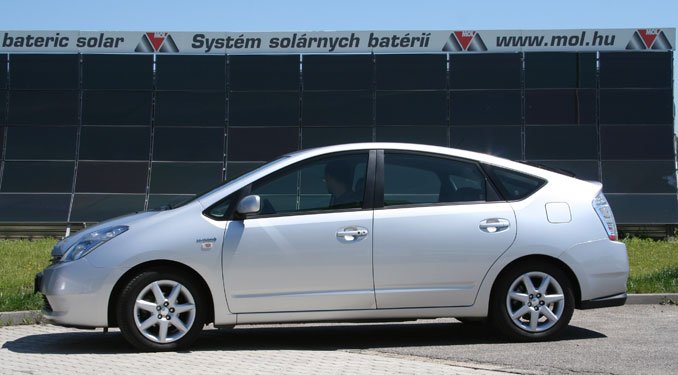 Teszt: Toyota Prius – Honda Civic Hybrid 31