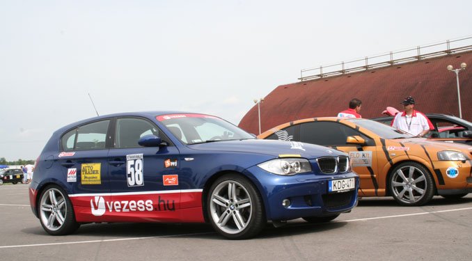 Teszt: BMW 130i 10