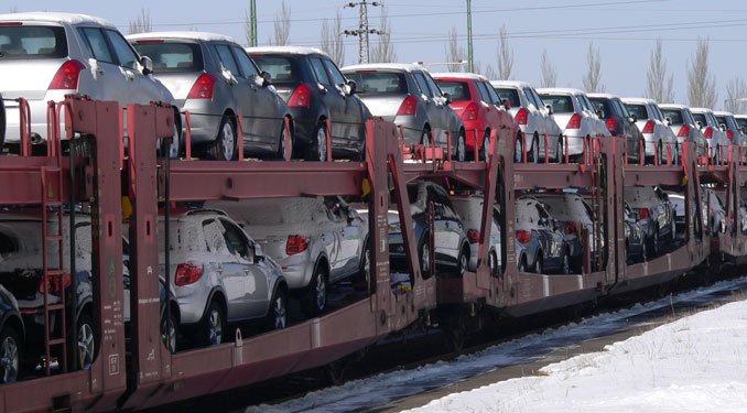 Ezer alkalmazottat vesz fel a Suzuki a bővítés miatt