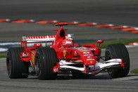 F1: Újra élnek Schumacher esélyei