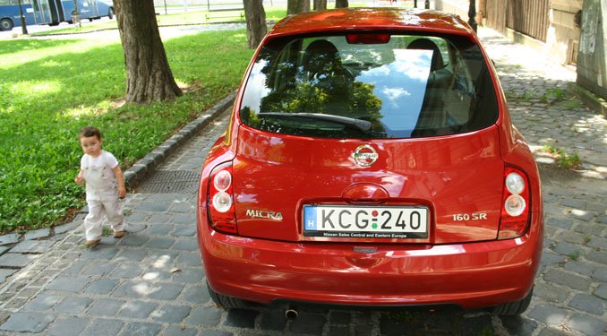 Teszt: Nissan Micra 160SR 19