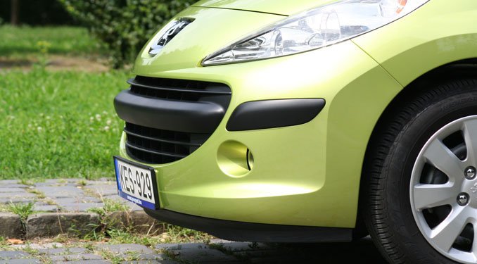 Teszt: Peugeot 207 1.4 HDi 29