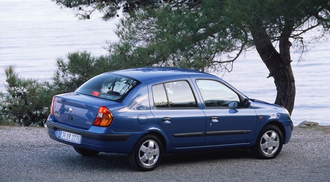 Megújul a családi Renault