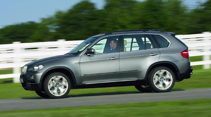 Új BMW X5 hét üléssel 12