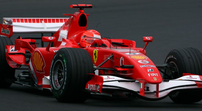 Bejelentkezett Schumacher is