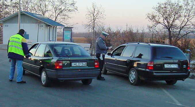 Leterelhetik ellenőrzésre a teljes forgalmat