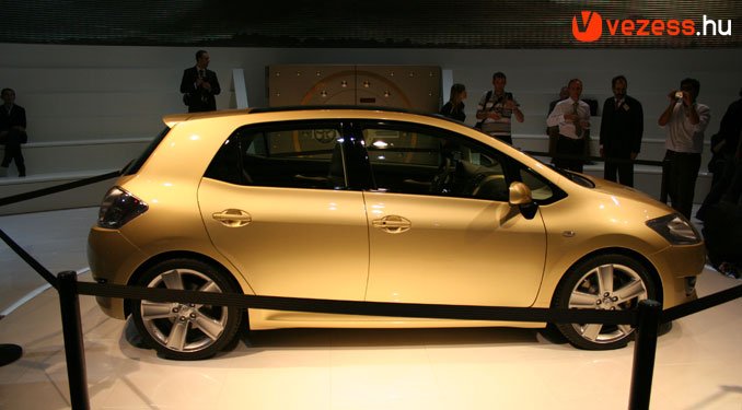 Nesze neked Corolla! 9