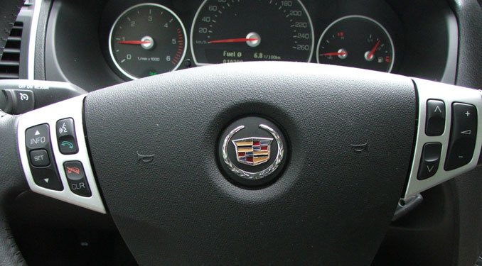 Teszt: Cadillac BLS 1.9 D 13