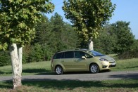 Vezettük: Citroën C4 Picasso 36