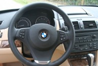 Vezettük: BMW X3 2006 34