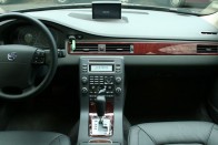 Teszt: Volvo S80 D5 Summum 48