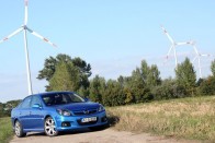 Teszt: Opel Vectra OPC 36