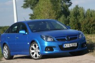 Teszt: Opel Vectra OPC 37