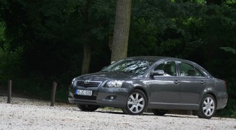 Teszt: Toyota Avensis 2.0 D-4D