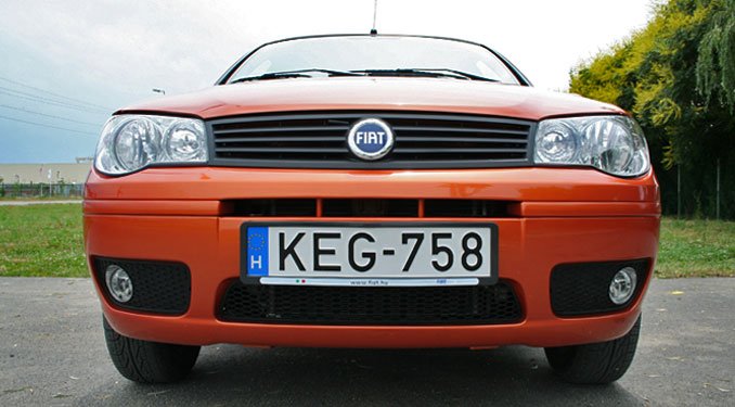 Teszt: Fiat Albea 1.4 Dynamic 28