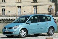 Vezettük: Renault Scénic 2007 39