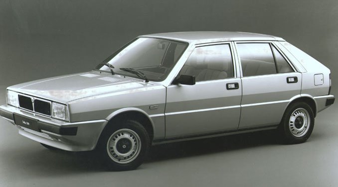 Visszatér a Lancia Delta 10