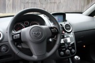 Vezettük: Opel Corsa 2006 42