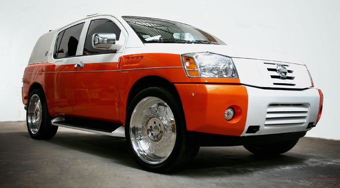 Az Armadának a külsejére is bőven jutott a narancssárgából