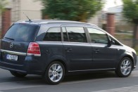 Teszt: Opel Zafira 1.9 CDTI 54