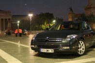 Teszt: Citroën C6 3.0 V6