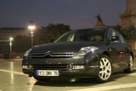 Teszt: Citroën C6 3.0 V6 86