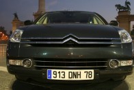 Teszt: Citroën C6 3.0 V6 87