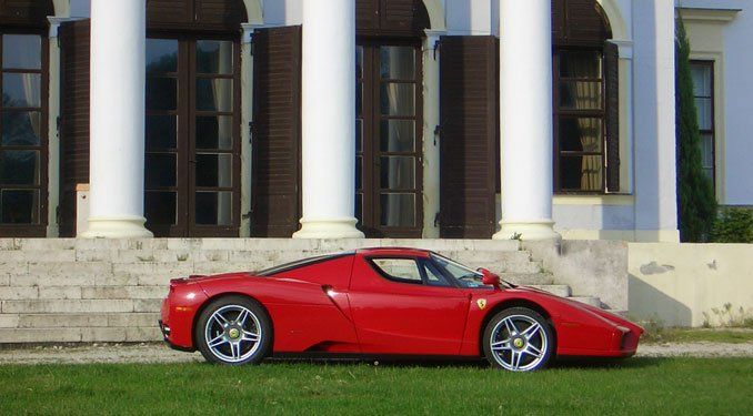 Teszt: Ferrari Enzo 30