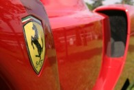 Teszt: Ferrari Enzo 44