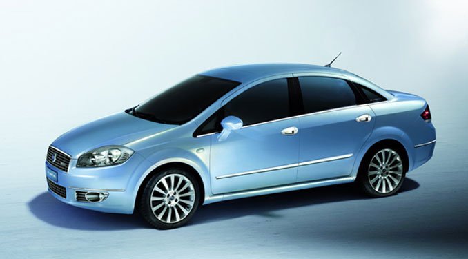 Lépcsőshátú Stilo utód