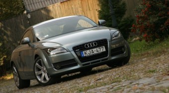 Teszt: Audi TT 3,2