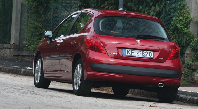 Teszt: Peugeot 207 1.6 HDi 14